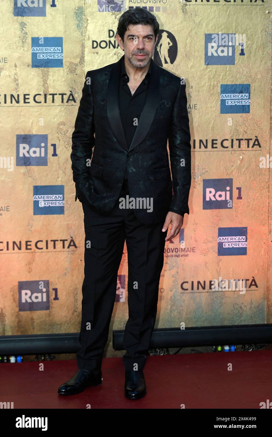 Roma, Italia. 3 maggio 2024. L'attore Pierfrancesco Favino partecipa al photocall del 69° premio cinematografico italiano "David di Donatello" presso gli studi Cinecitta di Roma, 3 maggio 2024. Crediti: Insidefoto di andrea staccioli/Alamy Live News Foto Stock