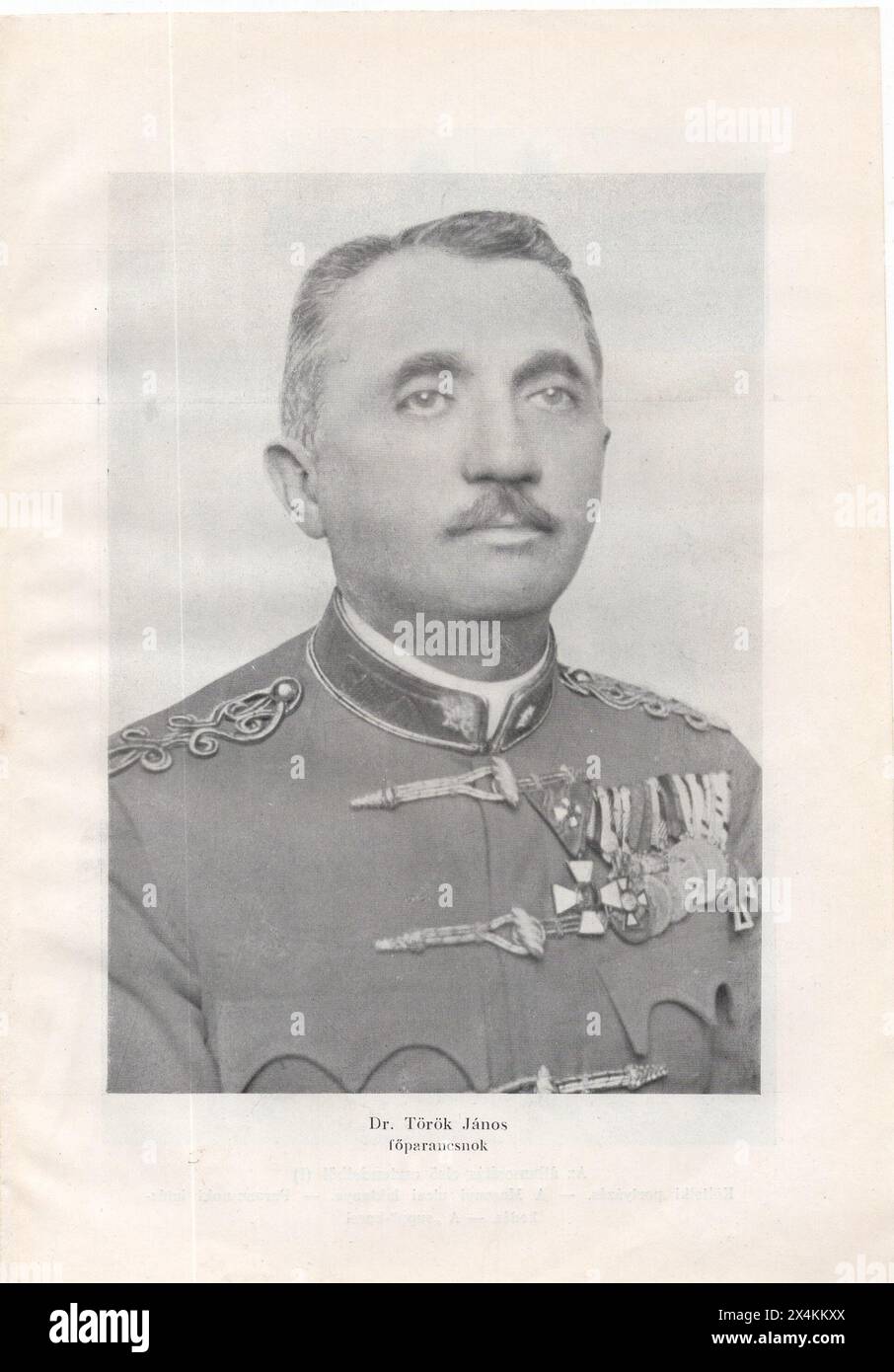 Borbély Zoltán/ Dr. Kapy Rezső.: A 60 éves magyar rendőrség 1881-1941. / La polizia ungherese di 60 anni 1881-1941 . Anniversario della polizia ungherese almanach. Archivio fotografico della polizia ungherese / Dr. Török János , főparancsnok / Comandante in Capo Foto Stock