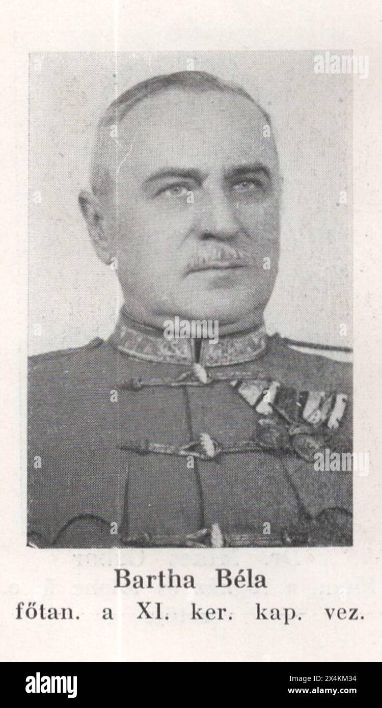 Borbély Zoltán/ Dr. Kapy Rezső.: A 60 éves magyar rendőrség 1881-1941. / La polizia ungherese di 60 anni 1881-1941 . Anniversario della polizia ungherese almanach. Archivio fotografico della polizia ungherese / Bartha Béla főtanácsnok, a XI. kerületi kapitányság vezetője / Béla Bartha Senior Adviser, capo della stazione di polizia distrettuale XI Foto Stock