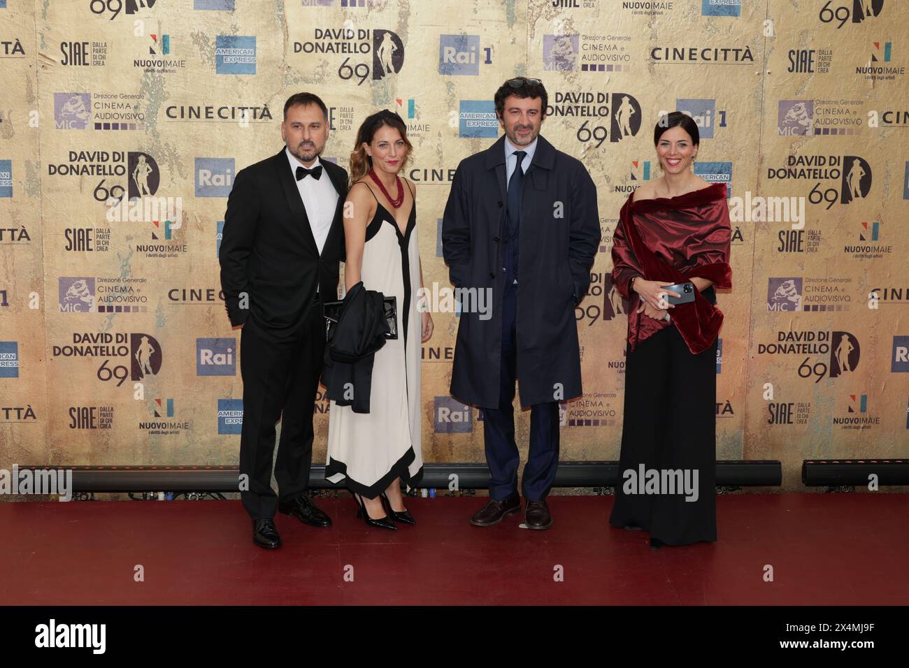 3 maggio 2024, Roma, RM, Italia: Protagonisti del Red carpet della cerimonia di premiazione del David di Donatello 2024 a Roma, Italia, presso gli studi CinecittÃ. (Credit Image: © Gennaro Leonardi/Pacific Press via ZUMA Press Wire) SOLO PER USO EDITORIALE! Non per USO commerciale! Foto Stock