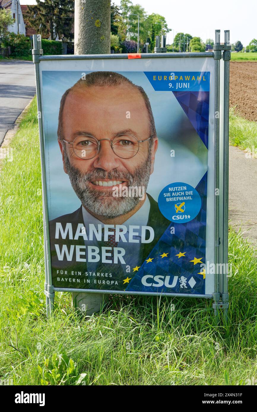 Elezioni europee del 2024 manifesto elettorale del partito CSU con il candidato principale Manfred Weber, presidente del PPE Foto Stock
