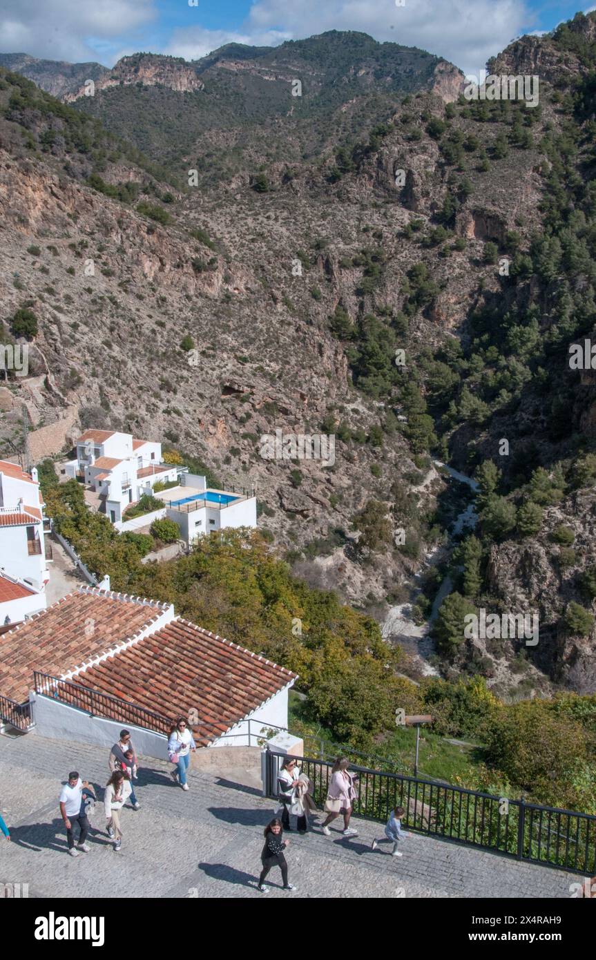 Gola di Rio Higueron accanto al "Villaggio bianco" di Frigiliana, Andalusia, Spagna Foto Stock