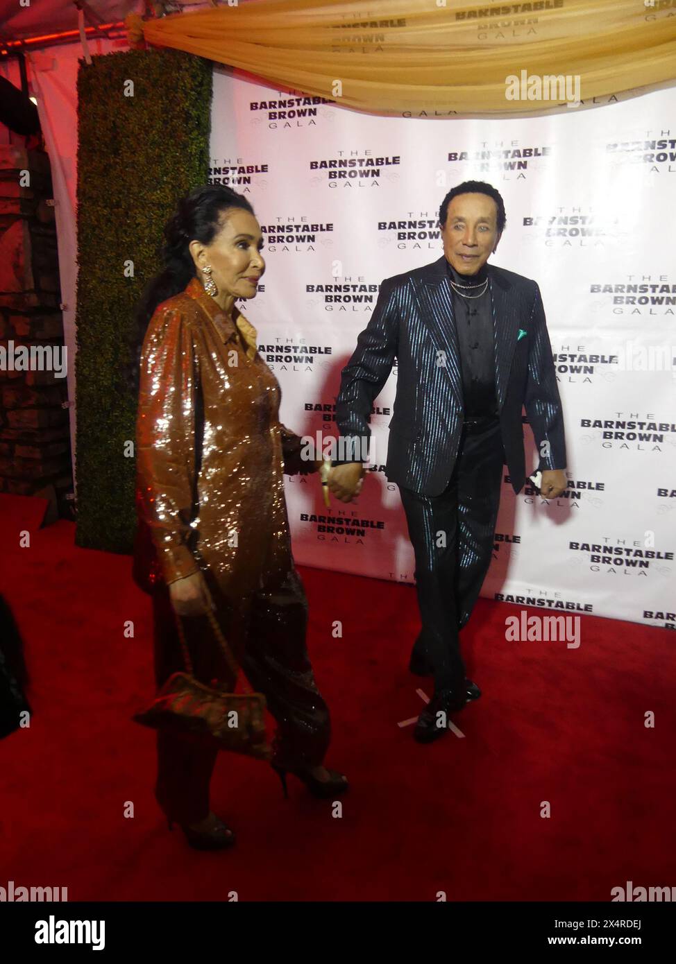 Barnstable Brown Gala, 17000 Spring Dr, Louisville, Kentucky 40205. 3 maggio 2024. Acclamato dal NY Times come una delle prime dieci feste del Nord America, il Kentucky Derby Eve Barnstable Brown Gala del 2024 di Louisville ha visto celebrità come Tracy Morgan, Joey Fatone, Pepa, Salt-N-Pepa, Daryl "DMC" McDaniels, Lee Brice, Travis Tritt, Mickey Guyton, Dannielynn Birkhead e Larry Birkhead. ©Julia Mineeva/EGBN TV News/Alamy Live News Foto Stock