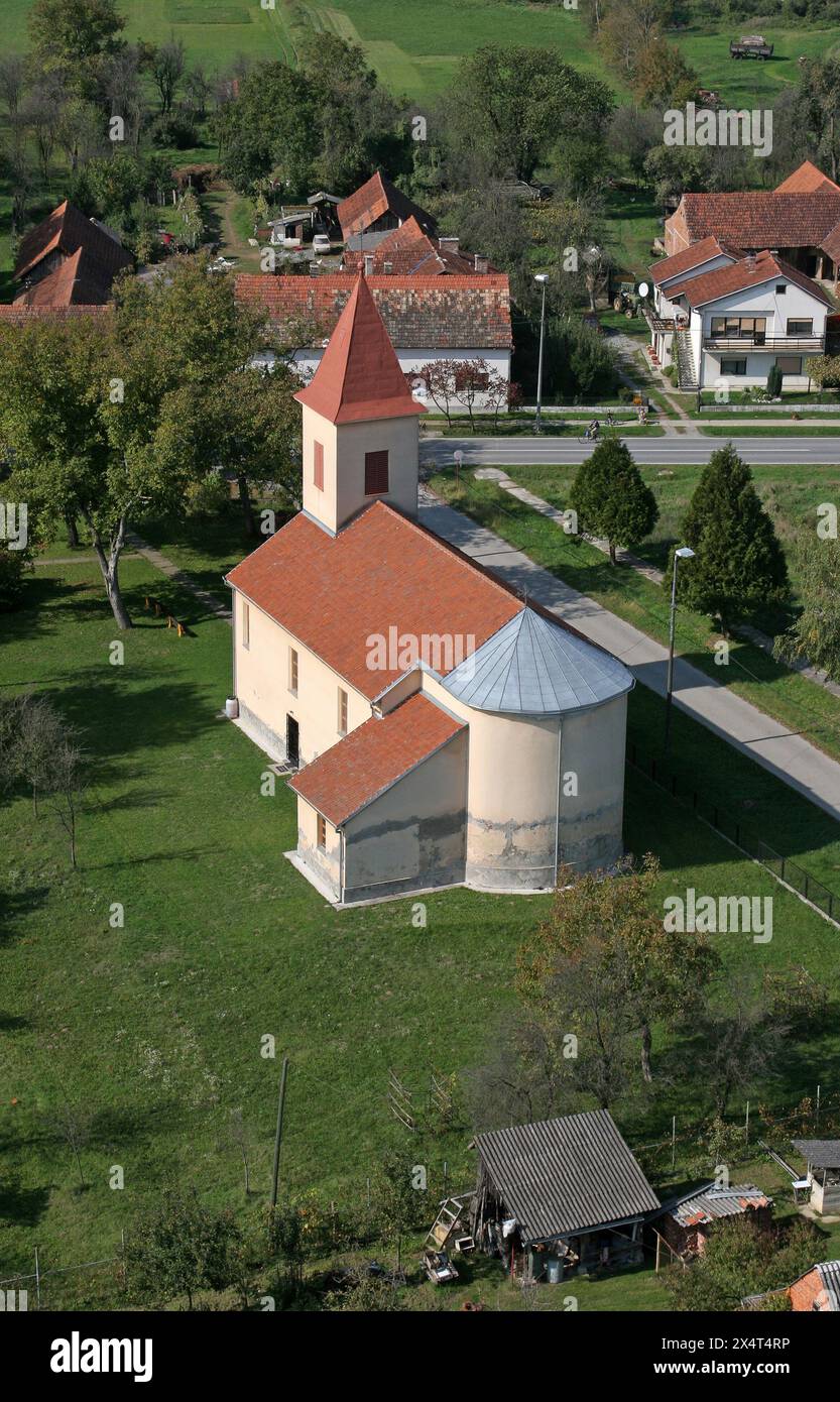 Chiesa parrocchiale di Santo Stefano Re a Hercegovac, Croazia Foto Stock