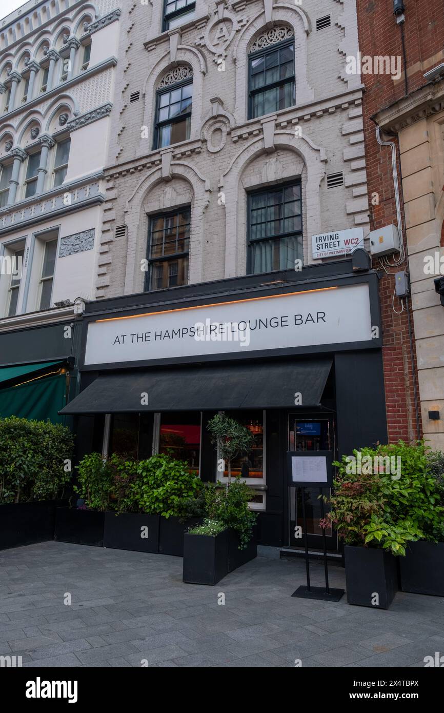 All'Hampshire Lounge Bar di Londra Foto Stock