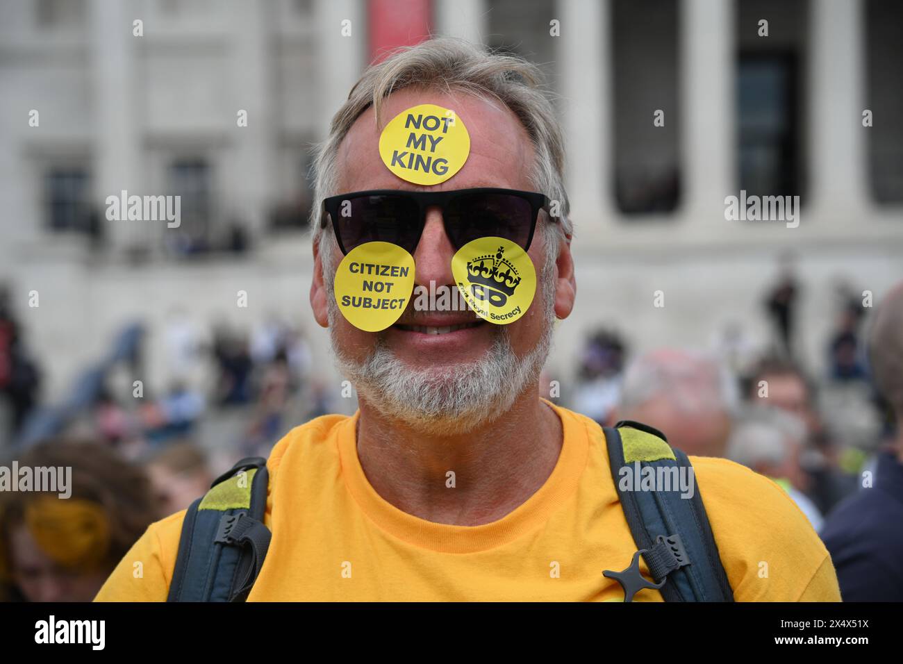 Trafalgar Square, Londra, Regno Unito. 5 maggio 2024. Circa duecento persone hanno partecipato al primo raduno della Festa della Repubblica a Trafalgar Square il 05.05.24. Cambiare il paese per sempre. Siamo cittadini, non sudditi. La Repubblica ha ricevuto il sostegno del 55% della popolazione britannica per abolire la monarchia nel Regno Unito. Credito: Vedi li/Picture Capital/Alamy Live News Foto Stock