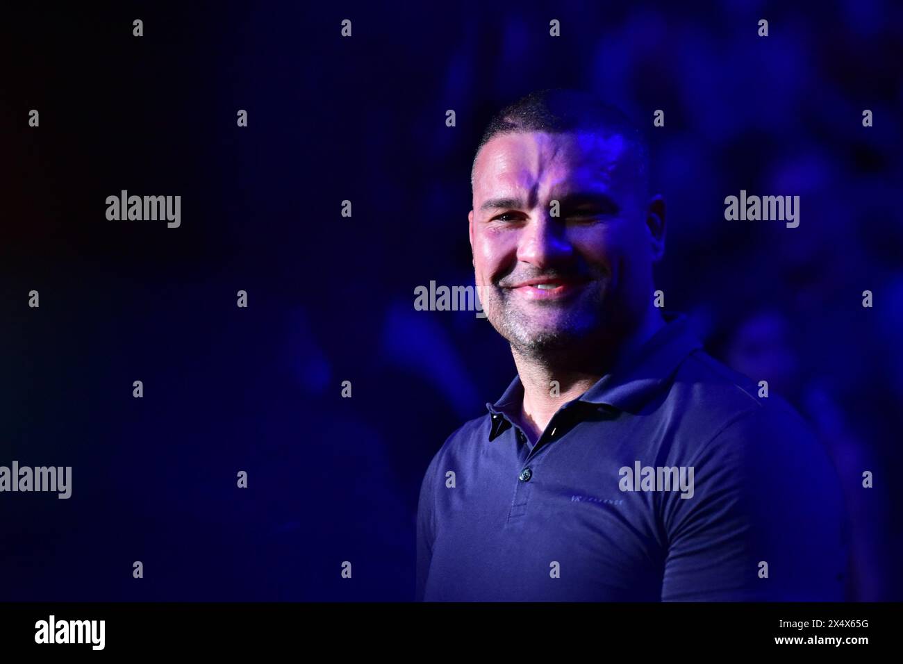 Rio De Janeiro, RJ, Brasile. 4 maggio 2024. RIO DE JANEIRO, RJ - 4 MAGGIO: L'ex campione UFC Mauricio Shogun sorride dopo essere stato nominato membro della UFC Hall of Fame Class del 2024 durante l'evento UFC 301 alla Farmasi Arena il 4 maggio 2024 a Rio de Janeiro, RJ, Brasile. (Foto di Leandro Bernardes/PxImages) credito: PX Images/Alamy Live News Foto Stock