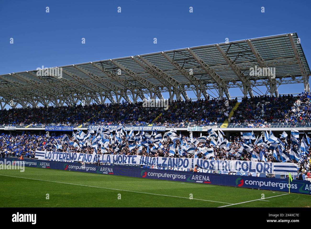 Empoli, Italia. 5 maggio 2024. Tifosi dell'Empoli FC durante Empoli FC vs Frosinone calcio, partita di serie A italiana a Empoli, 5 maggio 2024 crediti: Agenzia fotografica indipendente/Alamy Live News Foto Stock