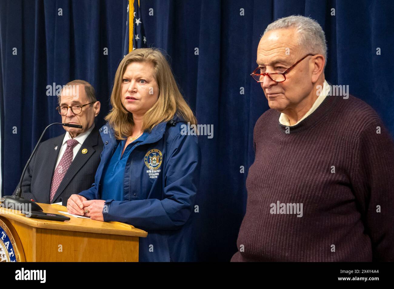 New York, Stati Uniti. 5 maggio 2024. Kathryn Garcia, Direttore delle operazioni statali dello Stato di New York, parla alla conferenza stampa in cui il senatore statunitense Chuck Schumer (D-NY) annuncia la disponibilità di 400 milioni di dollari in nuovi fondi FED per aumentare la sicurezza e la sicurezza nelle sinagoghe, moschee e chiese a seguito delle minacce di bomba alle sinagoghe di New York ieri sera e alla luce delle crescenti minacce che molti luoghi di culto stanno affrontando a New York City. Credito: SOPA Images Limited/Alamy Live News Foto Stock