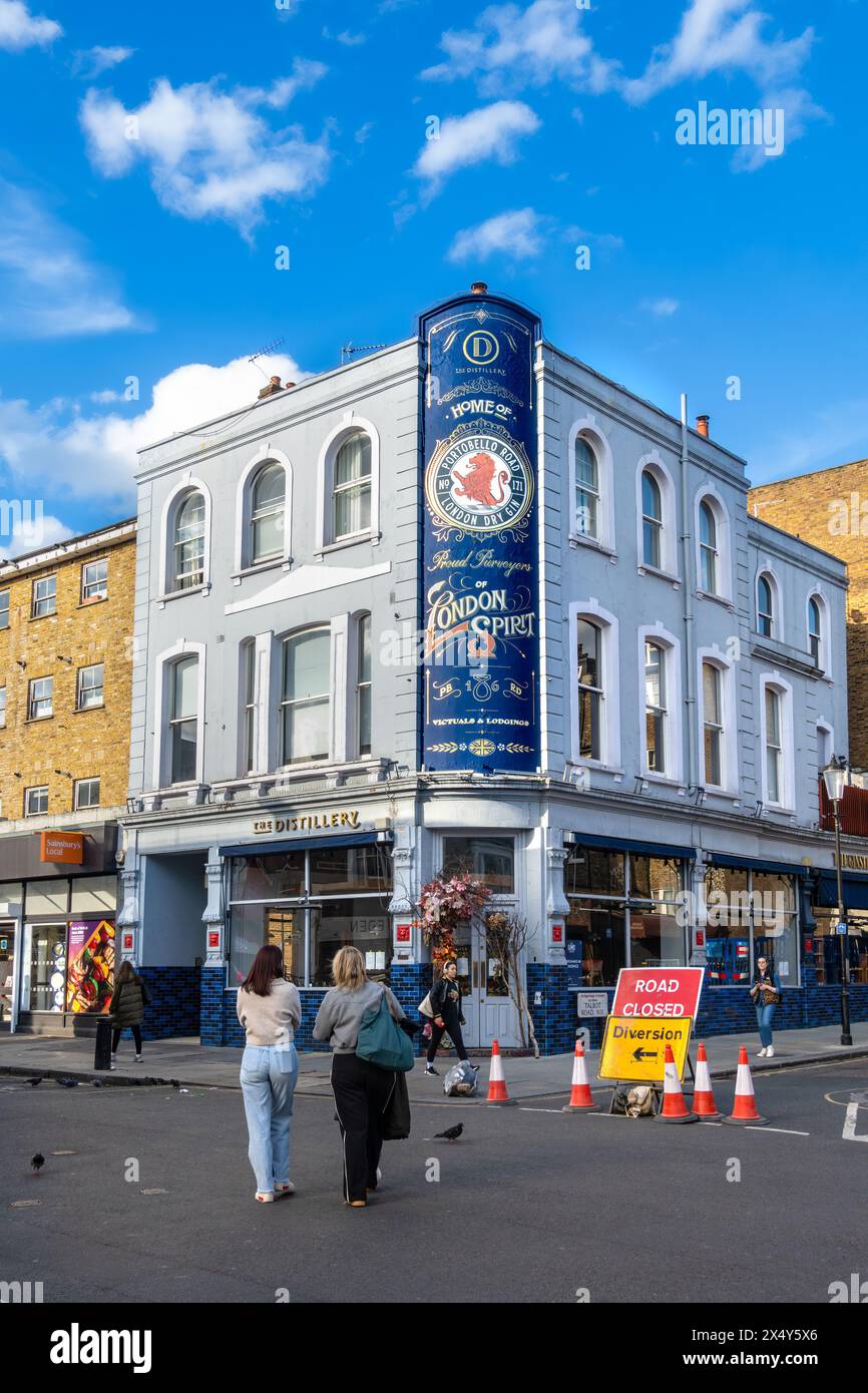 Londra, Regno Unito - 29 aprile 2024: Distillery of London Dry Gin - London Spirit a Notting Hill Foto Stock