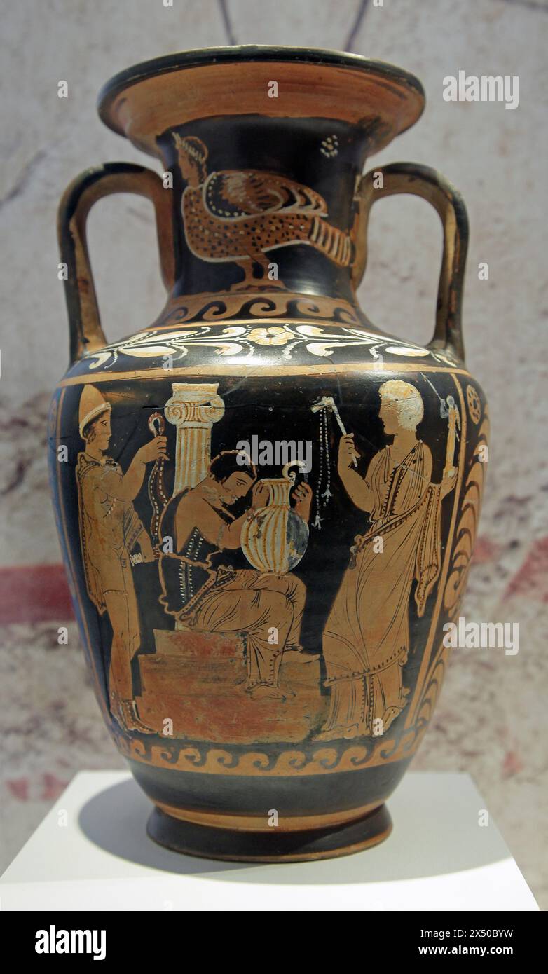 Anfora con scena funeraria.ceramica.Campania (Paestum) 360-340 a.C. Staatliche Museen zu Berlin. Foto Stock