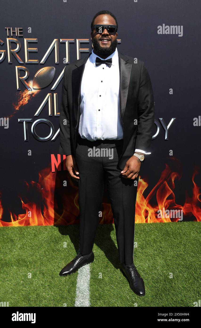 INGELWOOD - 5 maggio: Donovan Smith al Netflix Is A Joke Festival: G.R.O.A.T The Greatest Roast of All Time - Tom Brady al Kia Forum di Inglewood, California, il 5 maggio 2024. Crediti : Faye Sadou/MediaPunch Foto Stock