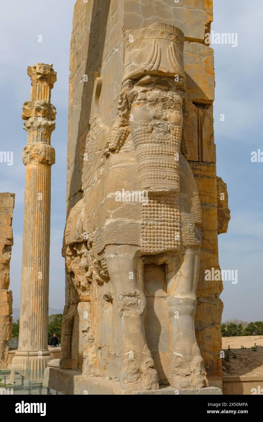 Marvdsaht, Iran - 18 marzo 2024: Porta di tutte le nazioni nelle rovine di Persepoli vicino alla città di Shiraz nella provincia di Fars, Iran. Foto Stock