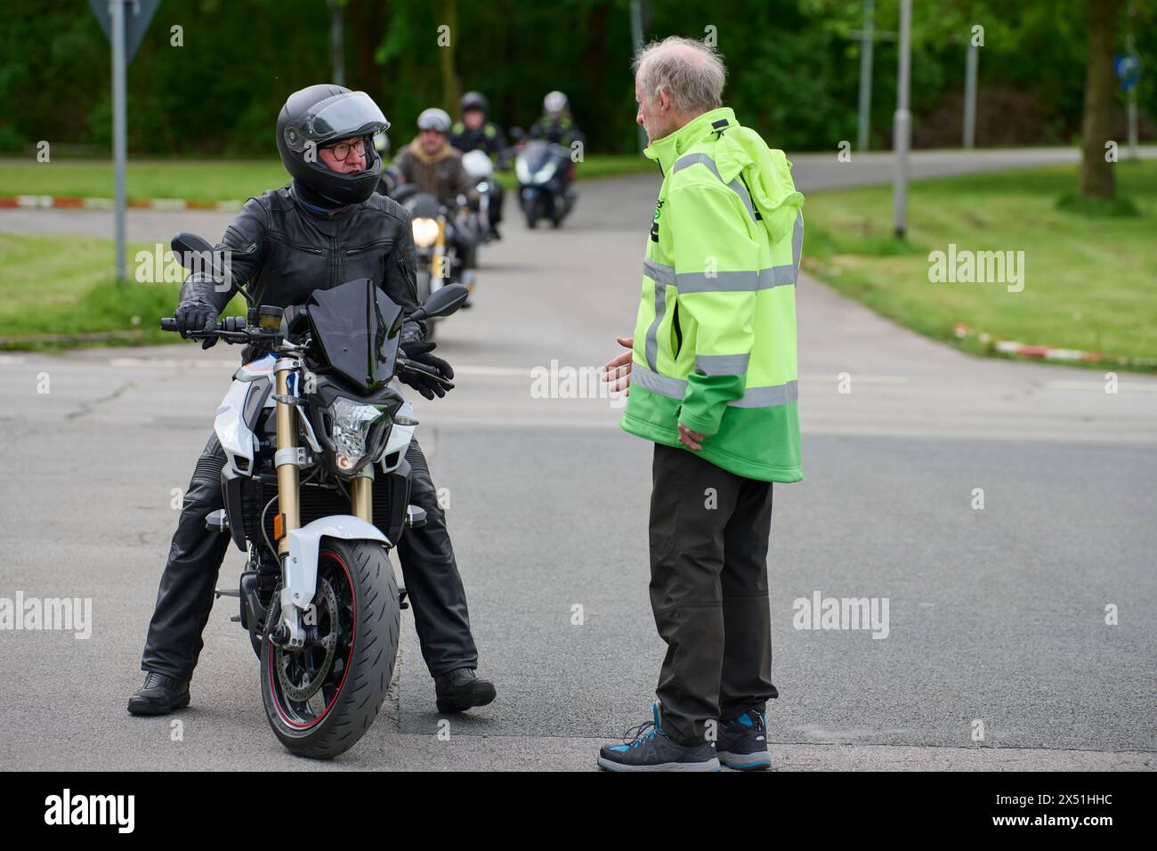 In Essen fand auf dem Verkehrsübungsplatz in Frillendorf ein Fahrsicherheitstraining für Motoradfahrer / innen statt. Formazione professionale Organisiert Foto Stock