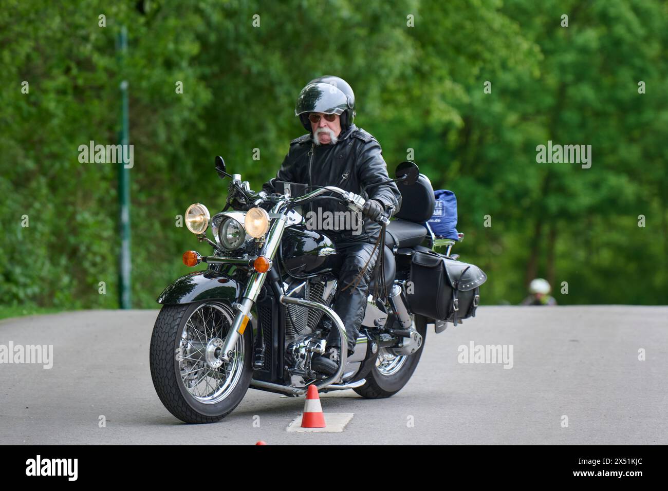 In Essen fand auf dem Verkehrsübungsplatz in Frillendorf ein Fahrsicherheitstraining für Motoradfahrer / innen statt. Formazione professionale Organisiert Foto Stock