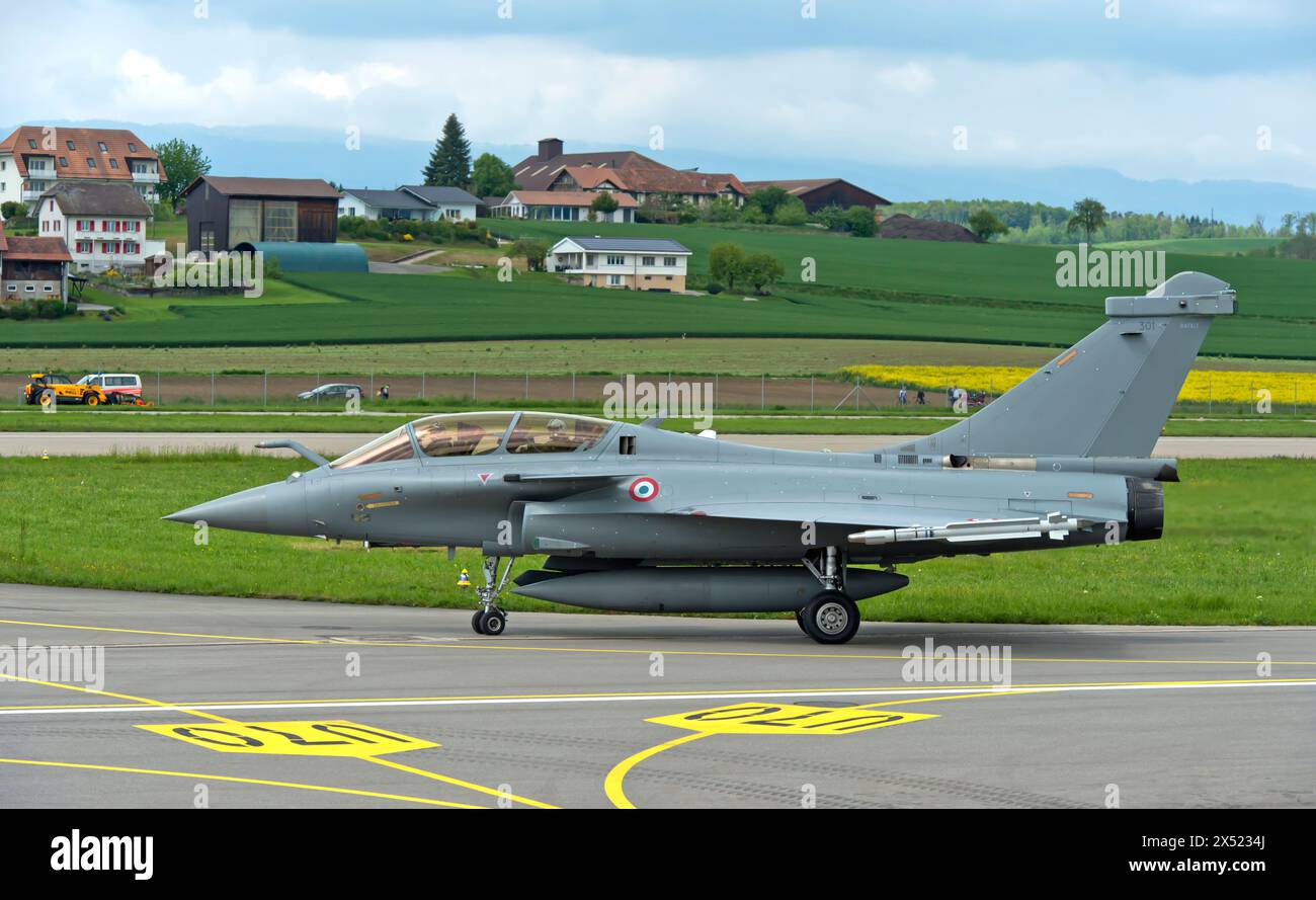 Dassault Rafale B velivolo da combattimento multiruolo a due posti dell’Aeronautica militare francese Armée de l’Air, aeroporto militare di Payerne, Vaud, Svizzera Foto Stock