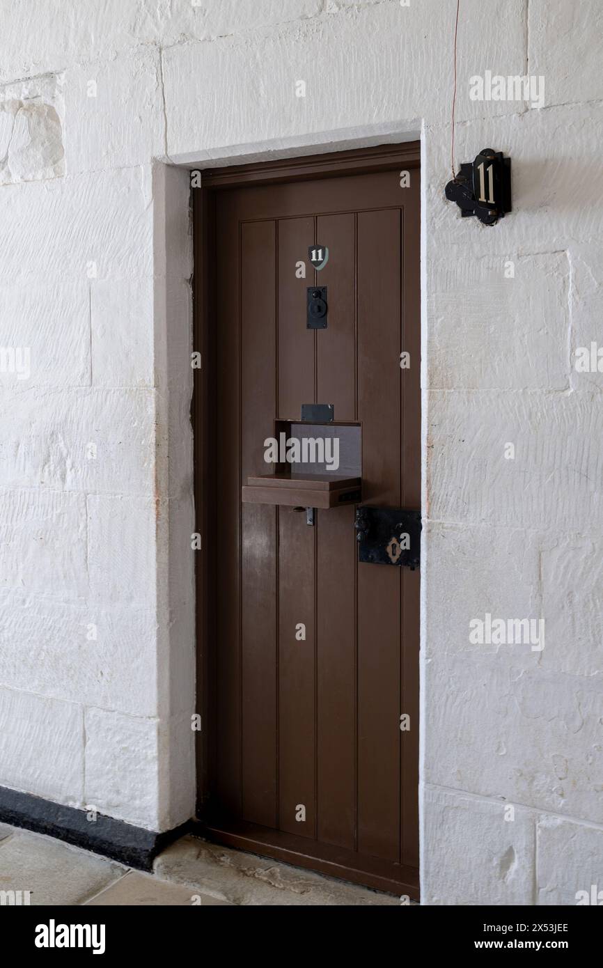 Porta della cella nella prigione separata del sito storico di Port Arthur, Tasmania, Australia Foto Stock