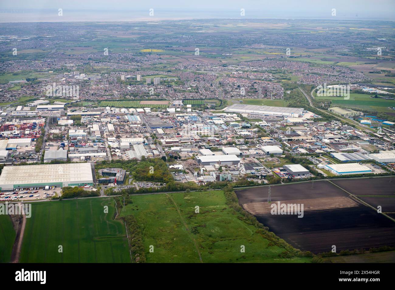 Vista aerea della zona industriale di Kirkby, Liverpool, Inghilterra nord-occidentale, Regno Unito Foto Stock