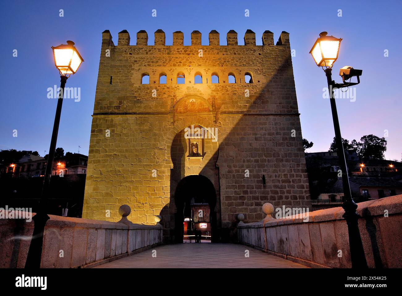 Porta e ponte di San Martino di Toledo, Spagna Foto Stock