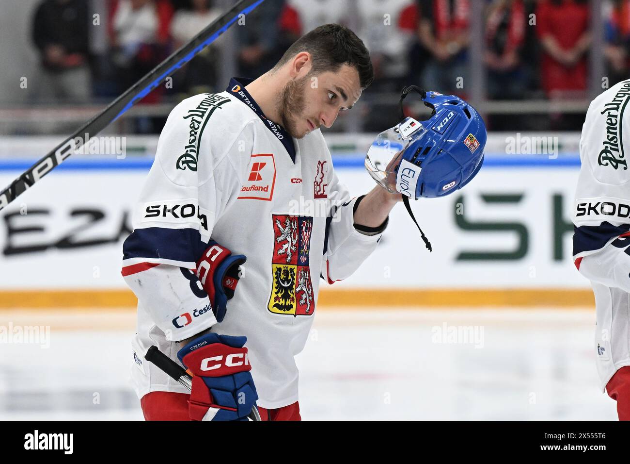 Ondrej Beranek (CZE) durante la partita Repubblica Ceca vs Svizzera, Czech Hockey Games (Betano Hockey Games), torneo finale di Euro Hockey Tour PL Foto Stock