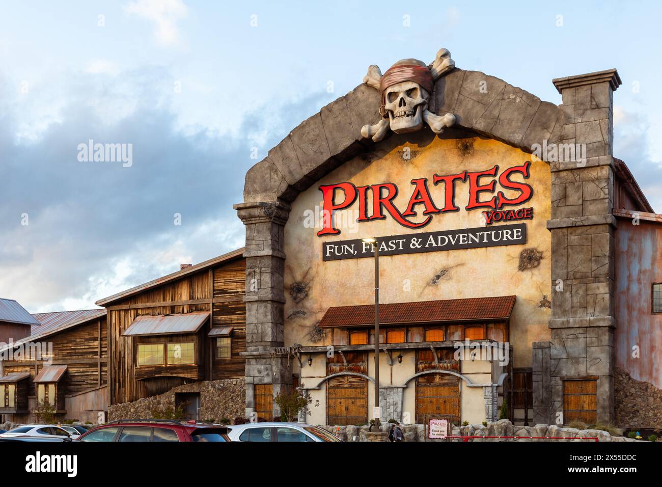 Pirates Voyage Dinner and Show è un teatro a tema pirata per tutta la famiglia situato nel centro di Pigeon Forge, Tennessee. Foto Stock