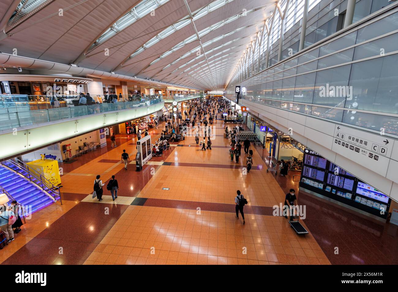Tokyo, Giappone - 25 settembre 2023: Terminal 2 dell'aeroporto Haneda di Tokyo (HND) a Tokyo, Giappone. Foto Stock