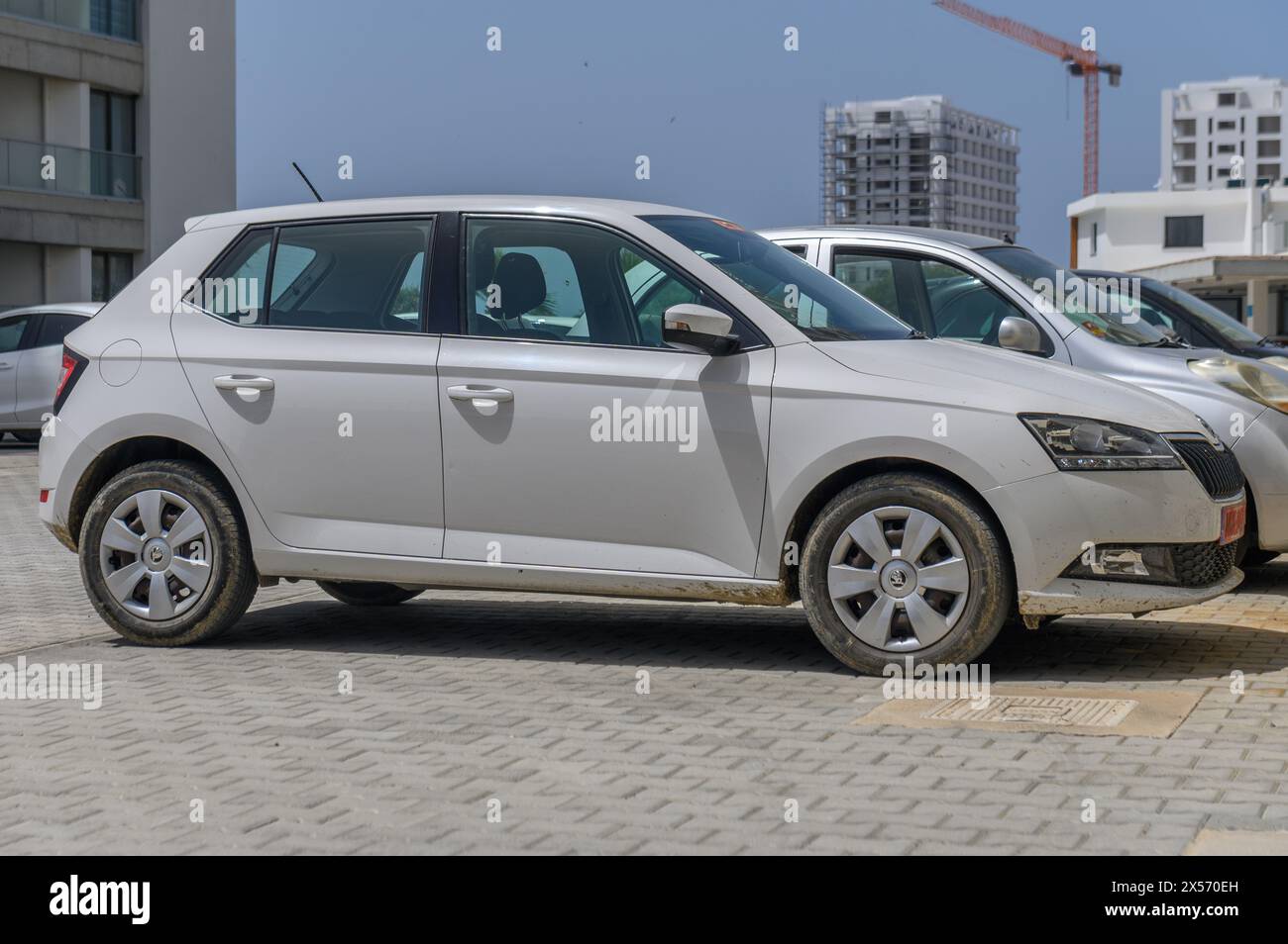 Gaziveren Cyprus 04.29.2024 Skoda Fabia nel parcheggio 5 Foto Stock