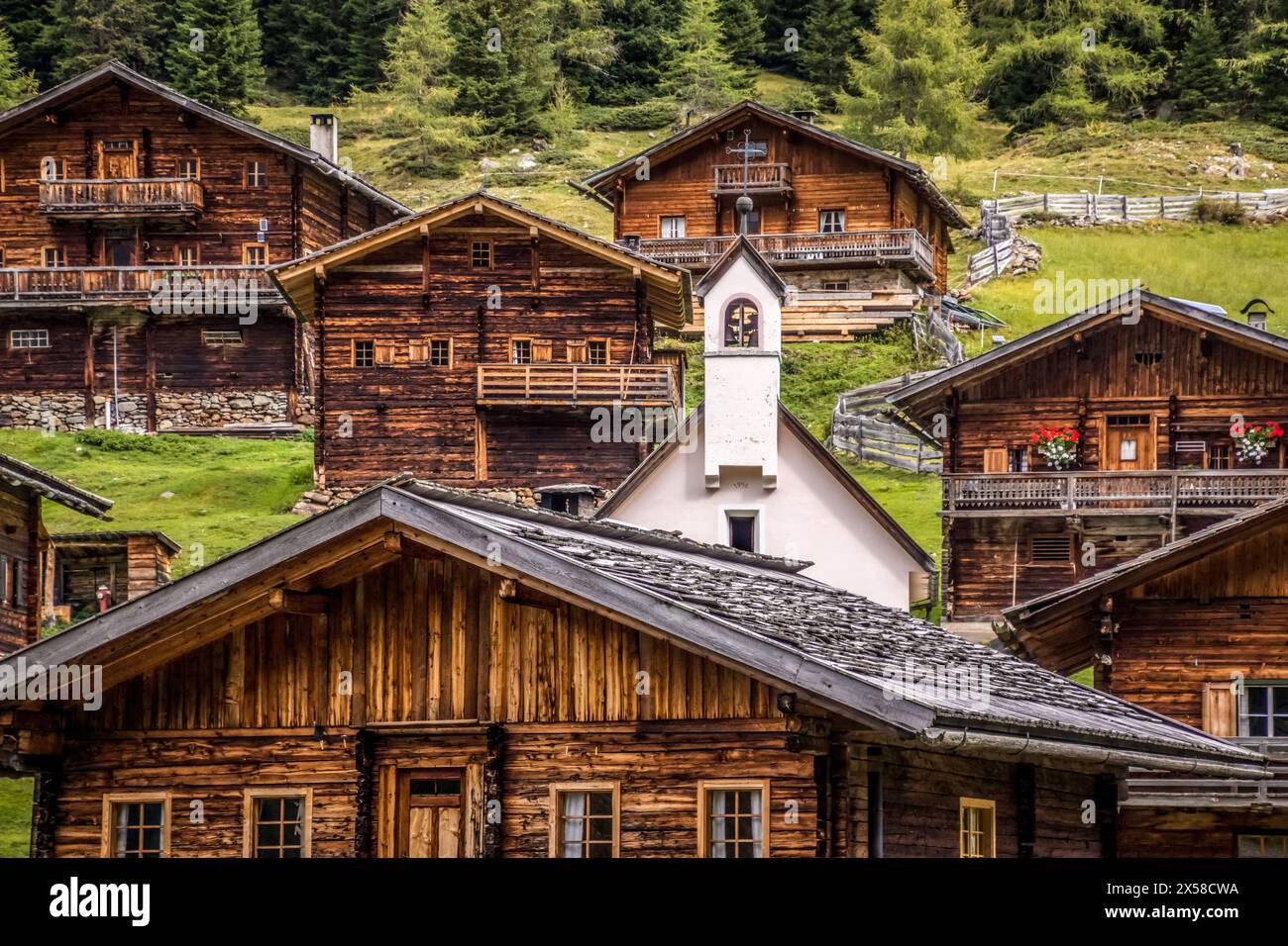 Geografia / viaggi, Austria, Tirolo, Innervillgraten, Oberstalleralm in Arntal (Val d'Arn), DIRITTI AGGIUNTIVI-CLEARANCE-INFO-NOT-AVAILABLE Foto Stock