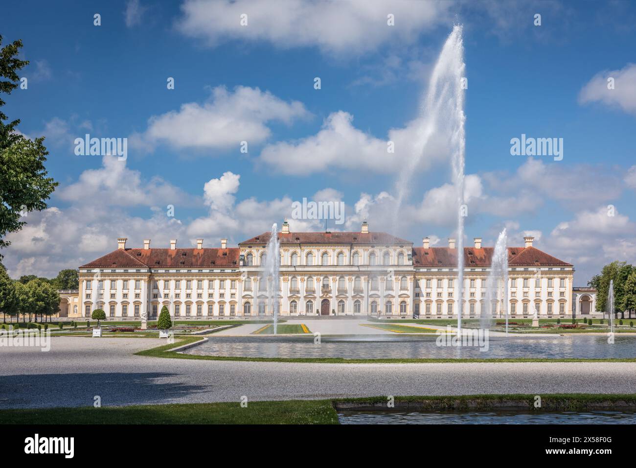 Geografia / viaggi, Germania, Baviera, Oberschleissheim, nuovo castello di Schleissheim con grande fontana, DIRITTI AGGIUNTIVI-CLEARANCE-INFO-NON-DISPONIBILE Foto Stock