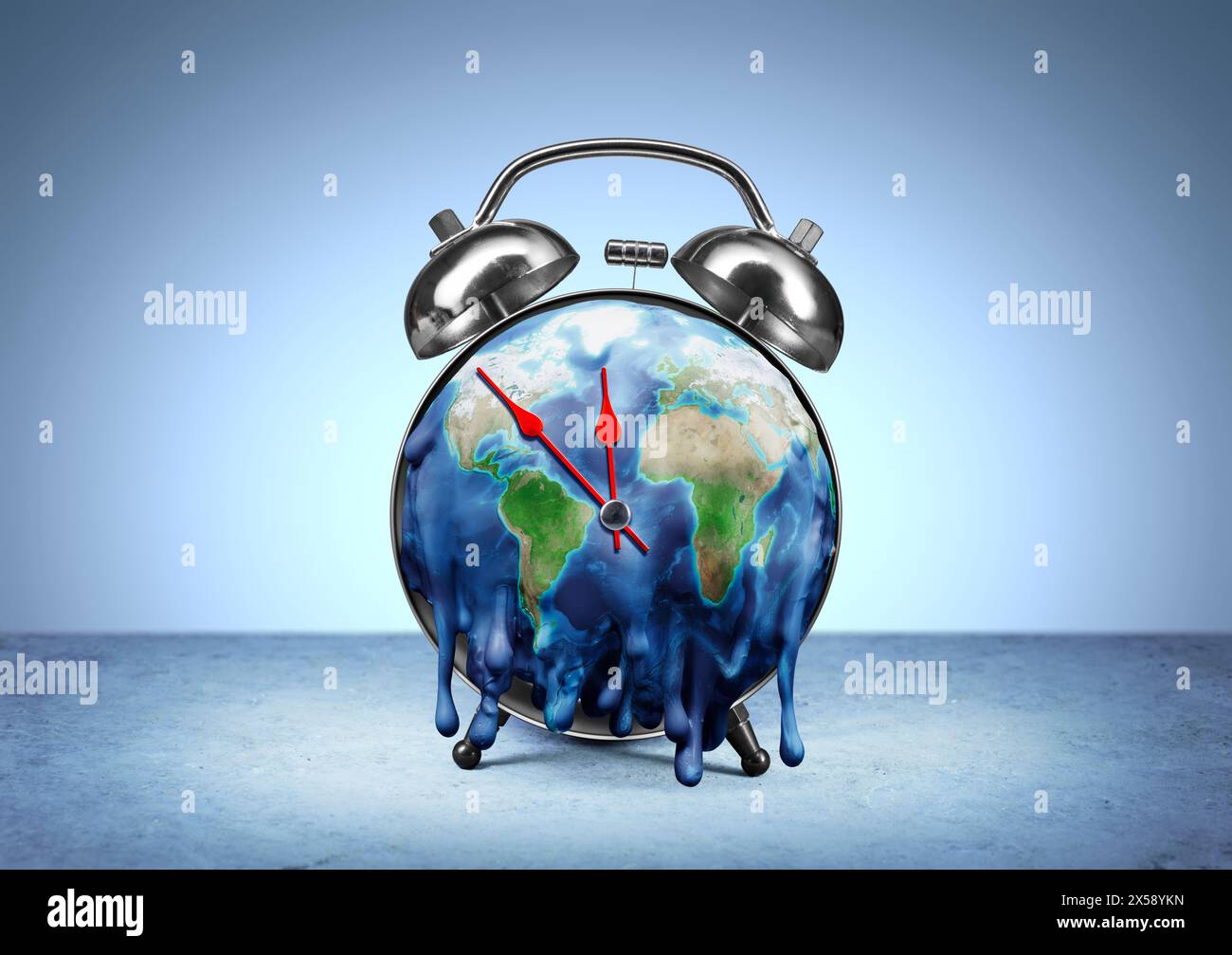 Cambiamenti climatici - Earth Melting in Alarm Clock - Greenhouse Effect Concepts - elementi di questa immagine forniti dalla NASA Foto Stock