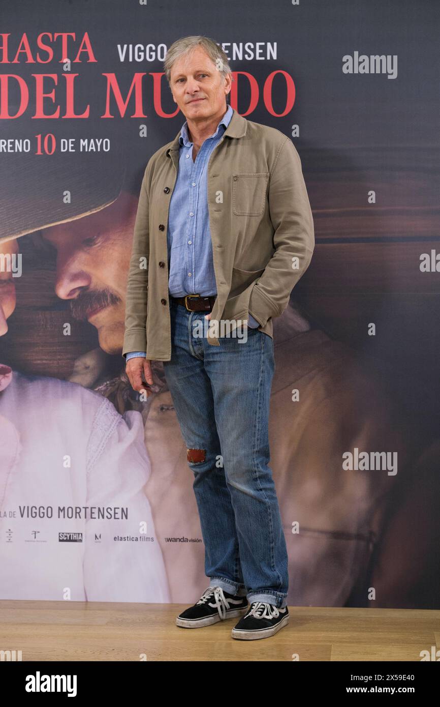 Viggo Mortensen durante una chiamata fotografica per il nuovo film "fino alla fine del mondo" all'Hotel Urso l'8 maggio 2024 a Madrid, Spagna. Foto Stock