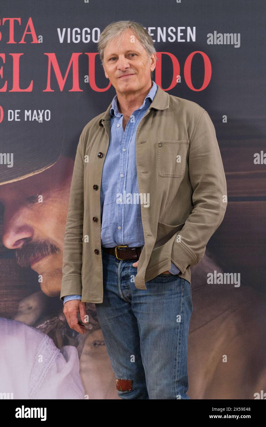 Viggo Mortensen durante una chiamata fotografica per il nuovo film "fino alla fine del mondo" all'Hotel Urso l'8 maggio 2024 a Madrid, Spagna. Foto Stock