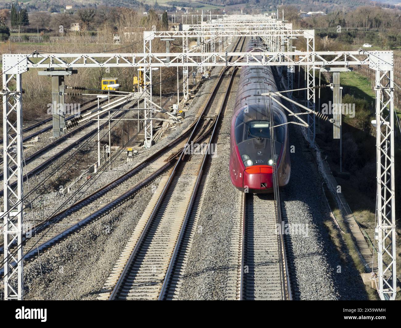 Sezione Lazio (Italia centrale) della linea ferroviaria ad alta velocità percorsa dai treni Frecciarossa di Trenitalia Foto Stock