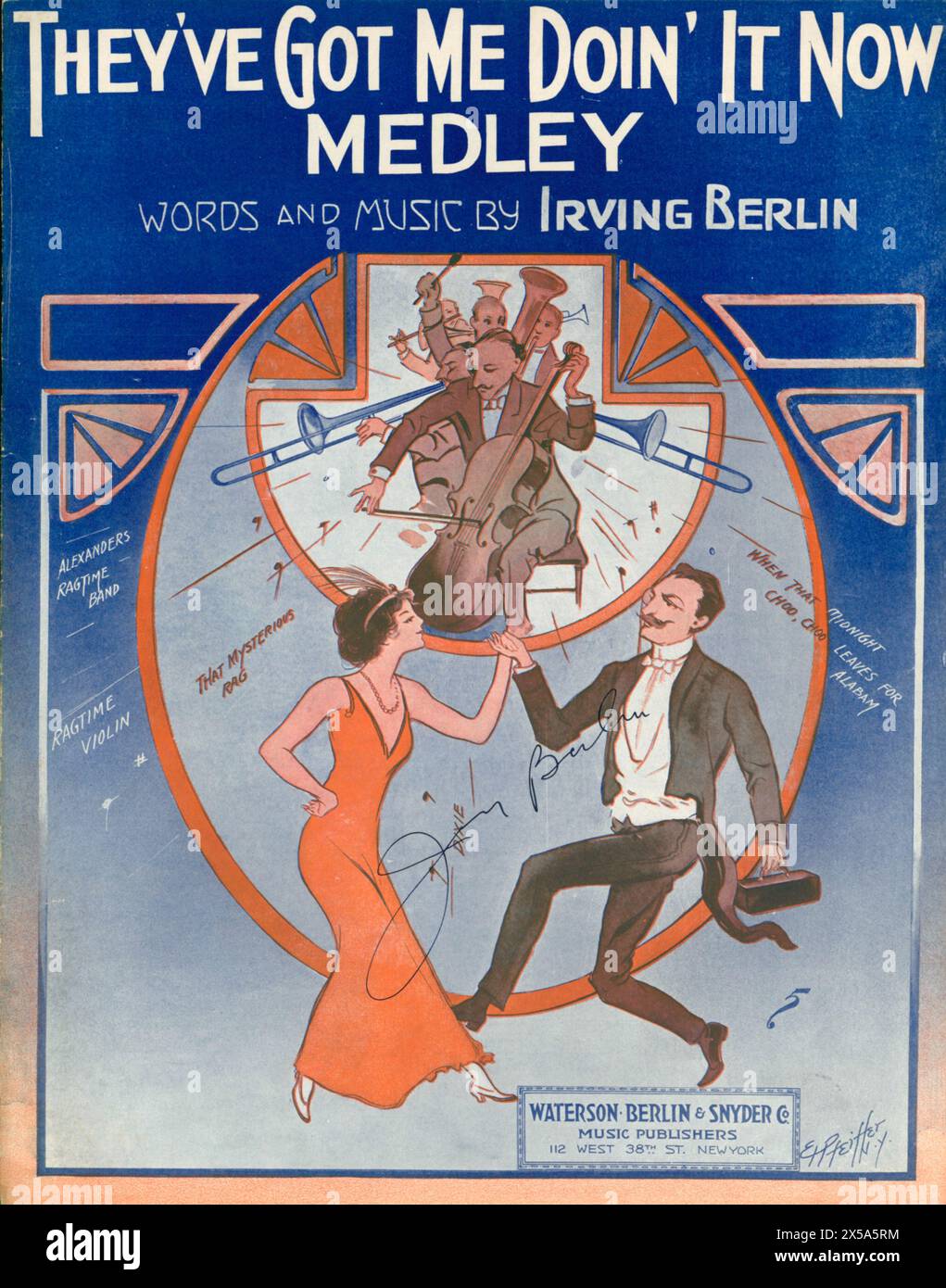 "They've got me doin it now" Medley di Irving Berlin. Copertina autografata di Vintage American Sheet Music. intorno agli anni '1900 Foto Stock