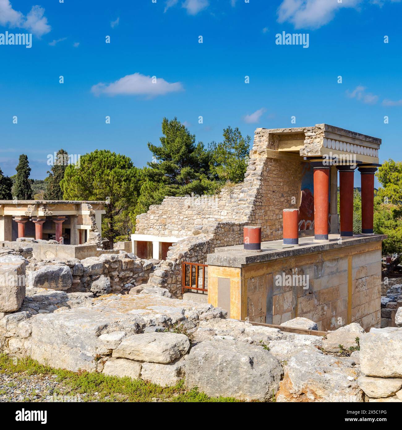Palazzo di Cnosso, Creta, Grecia. Il sito era un importante centro della civiltà minoica ed è noto per la sua associazione con il mito greco di questi Foto Stock