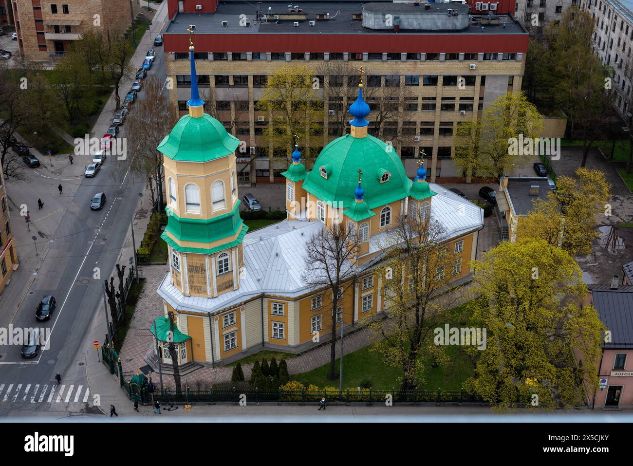 Chiesa ortodossa di San Alessandro Nevskij nel sobborgo di Mosca, l'edificio del 1825 è uno degli edifici in legno meglio conservati della Chiesa ortodossa russa Foto Stock