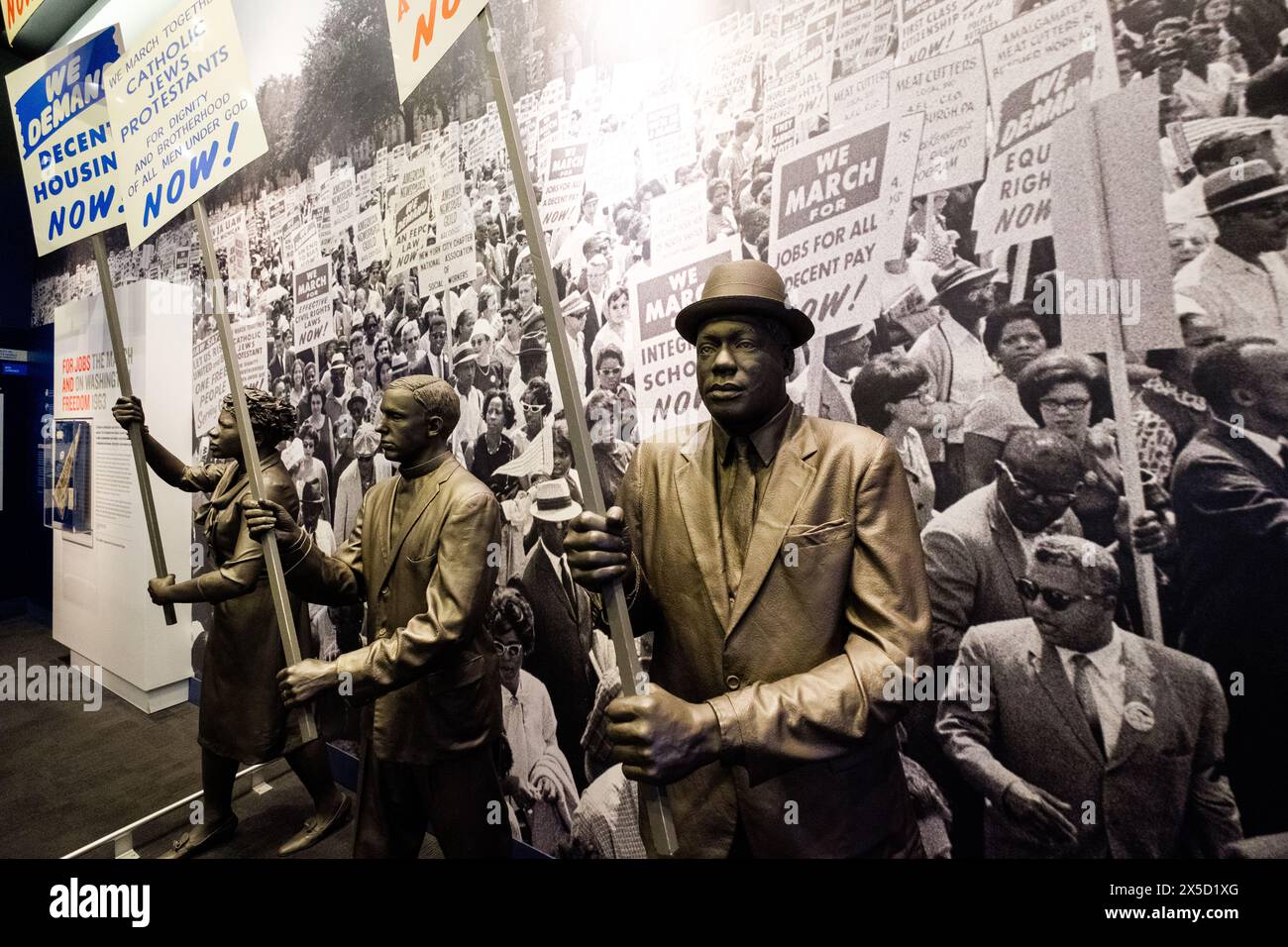 Rappresentanza al National Civil Rights Museum dello sciopero dei lavoratori sanitari del 1968 che portò Martin Luther King Jr. A Memphis, Tennessee. Foto Stock