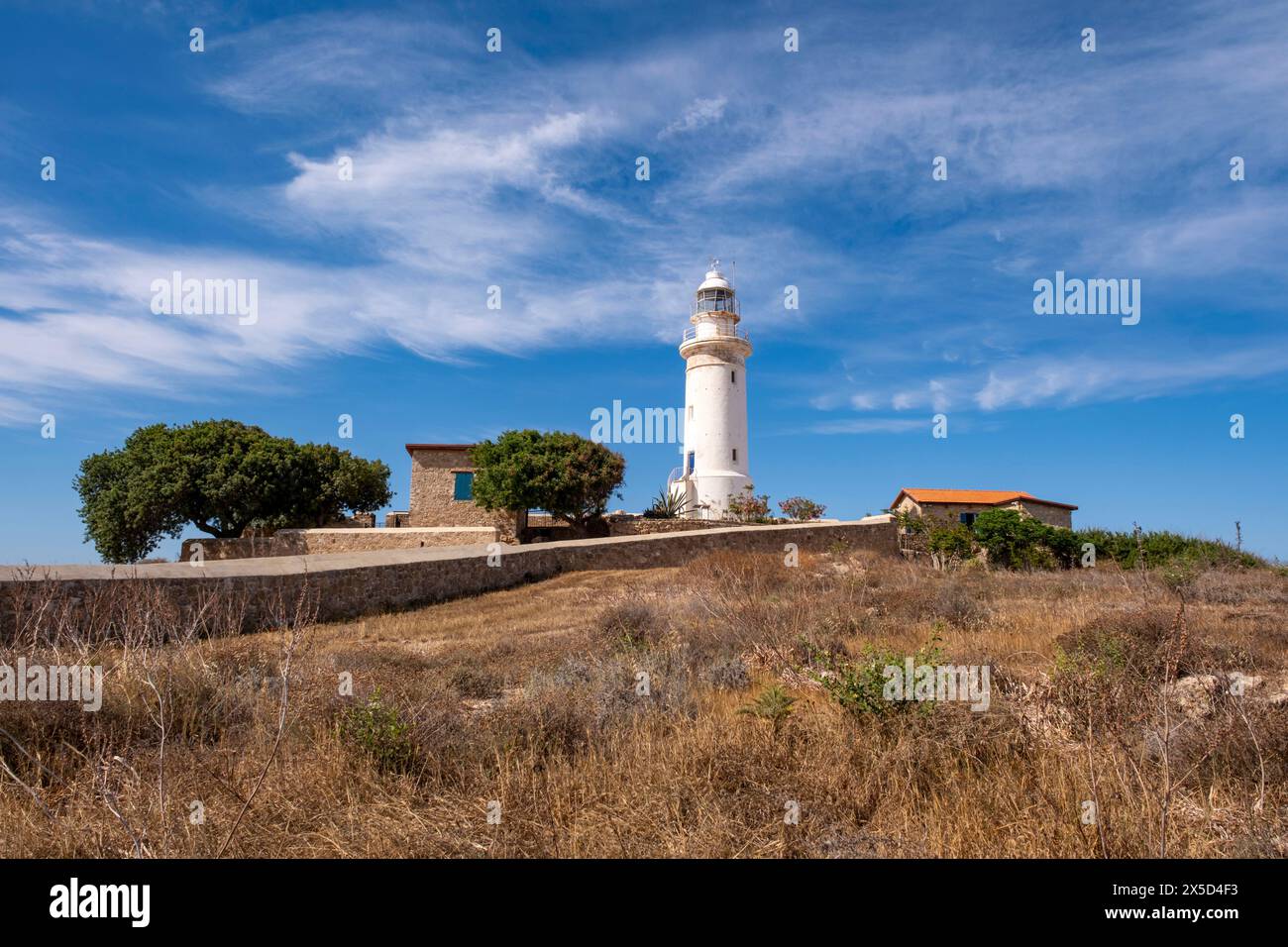 Il faro di Paphos all'interno del sito archeologico di Paphos, Kato Paphos, Cipro. Foto Stock