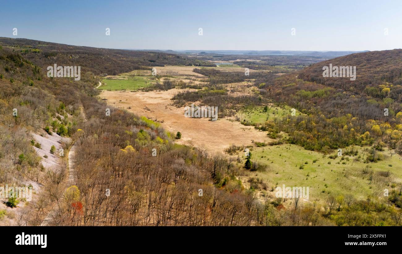 Fotografia aerea di East Bluff, Devils Lake State Park, vicino a Baraboo, Sauk County, Wisconsin, Stati Uniti. Foto Stock