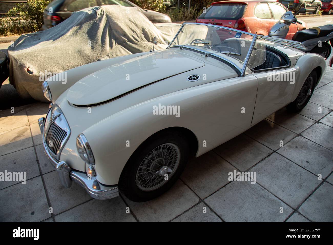 MG MGA Roadster Sportscar Atene, Grecia Foto Stock