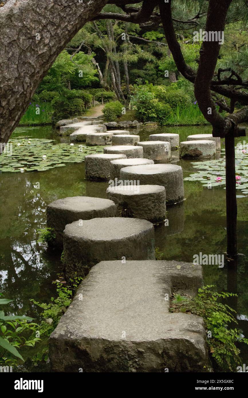 Santuario e giardini Heian-jingu Foto Stock