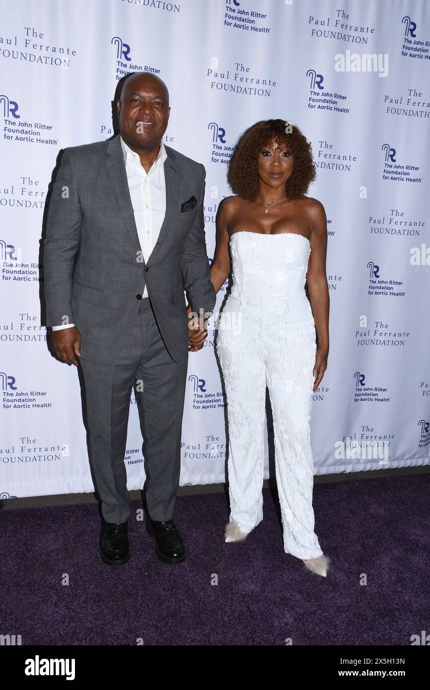 Los Angeles, California, USA 9 maggio 2024 Rodney Peete e l'attrice Holly Robinson-Peete partecipano alla John Ritter Foundation for Aortic Health: ÒAn Evening from the Heart LAÓ at Sunset Room il 9 maggio 2024 a Los Angeles, California, USA. Foto di Barry King/Alamy Live News Foto Stock