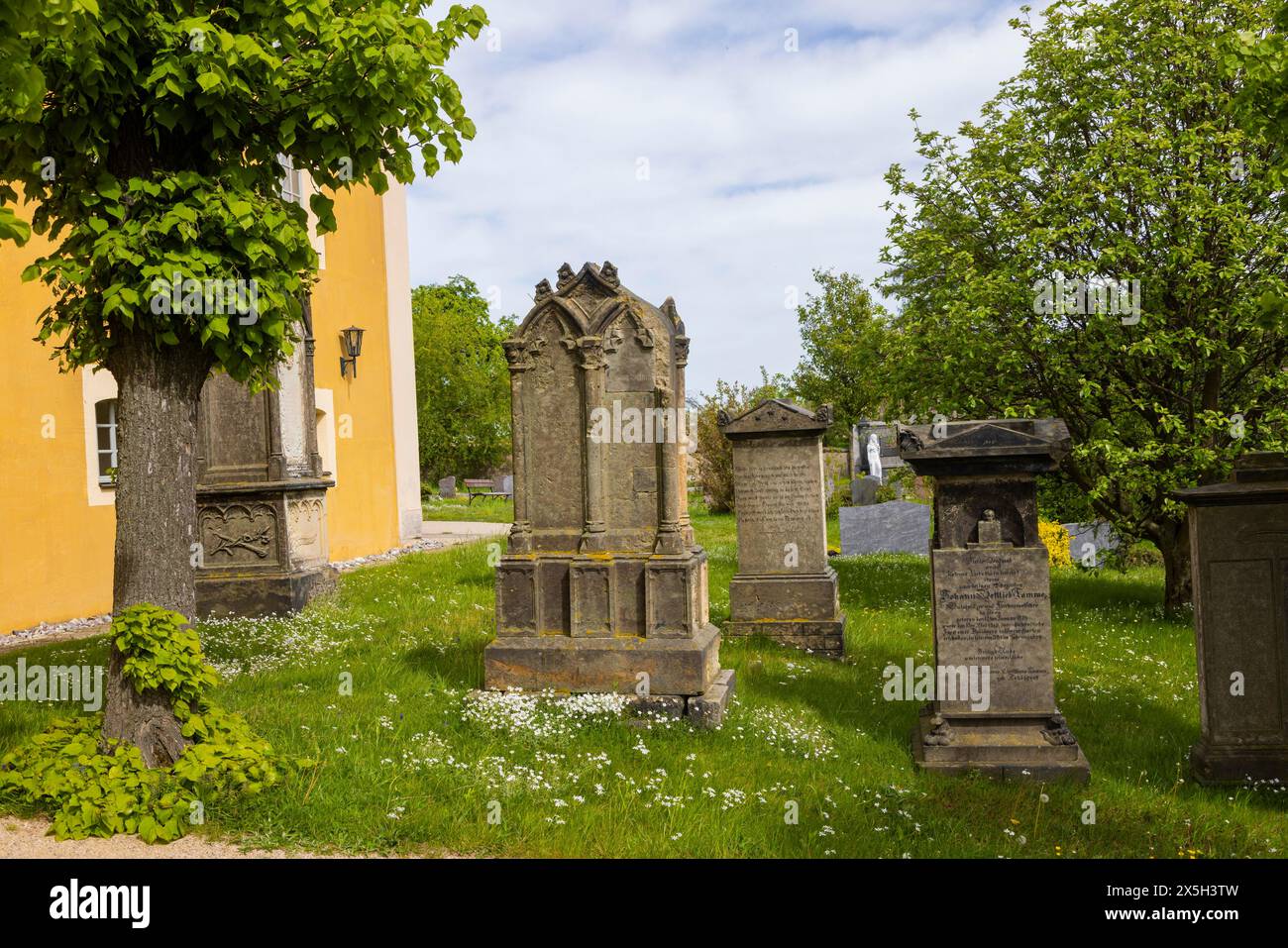 La chiesa protestante del villaggio di Sora è una chiesa ad aula barocca ristrutturata nel quartiere di Sora a Klipphausen nel distretto di Meissen Foto Stock