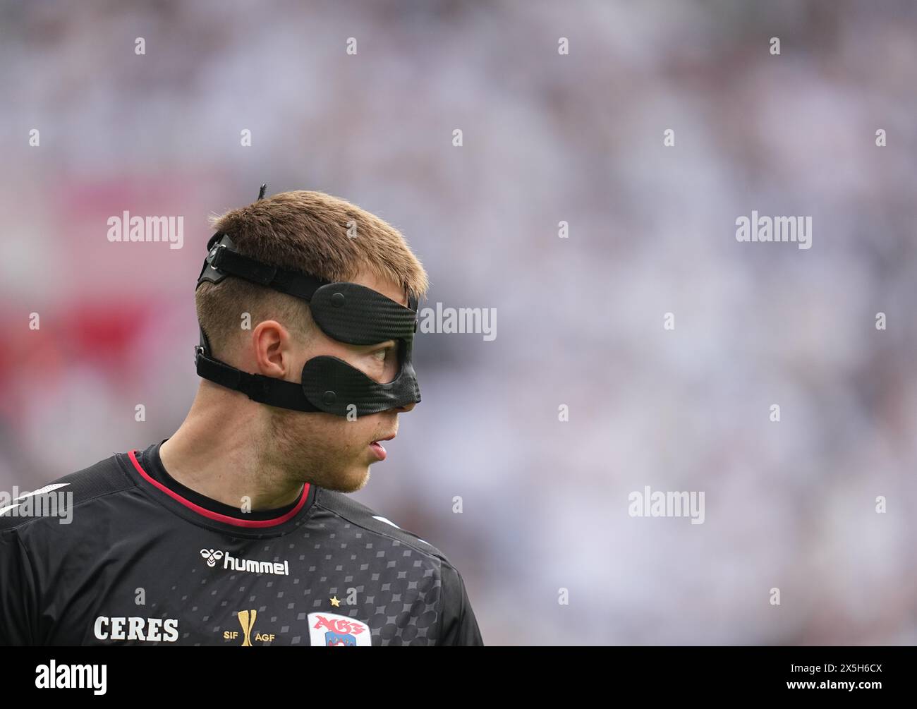 Parken, Copenaghen, Danimarca. 9 maggio 2024. Bailey Peacock-Farrell (AGF) guarda durante la finale di Coppa di Danimarca, Aarhus GF vs Silkeborg, a Parken, Copenaghen, Danimarca. Ulrik Pedersen/CSM/Alamy Live News Foto Stock