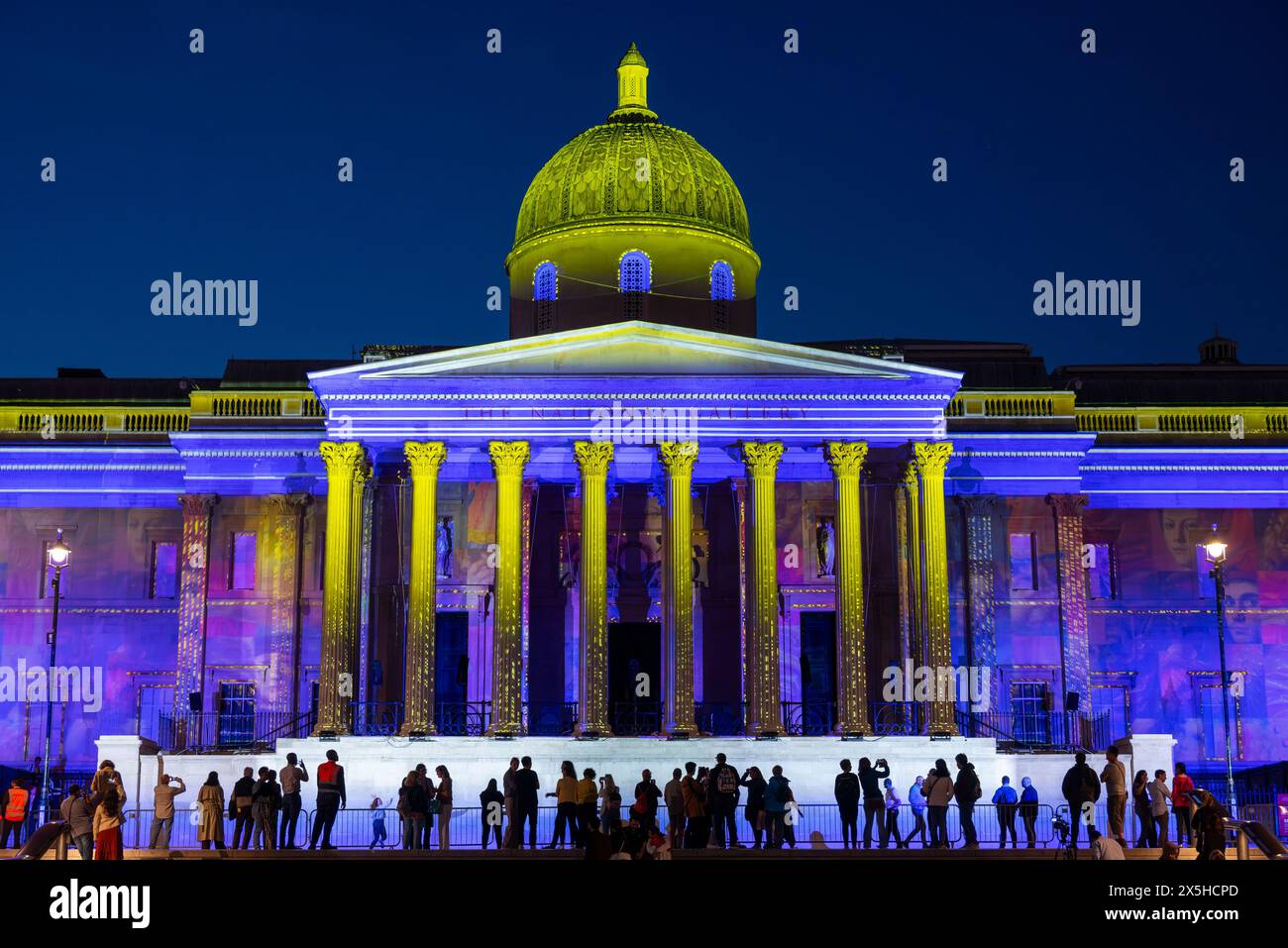 Trafalgar Square, Londra, Regno Unito. 9 maggio 2024. La National Gallery NG200 Bicentenary lighting Projections Prohearsal si svolge nel centro di Londra. Foto Stock