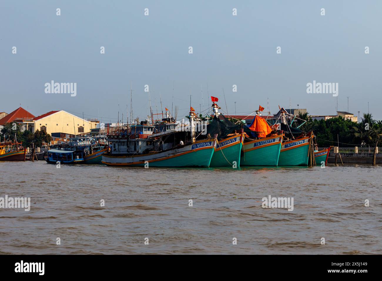 Barche sul fiume Mekong a Cai Rang in Vietnam Foto Stock