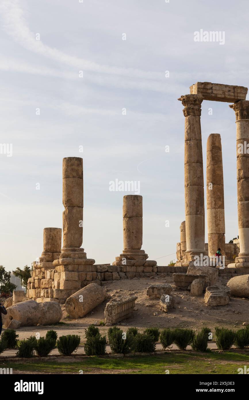 Jordan, Amman. Cittadella con il Tempio Romano di Ercole. Costruito dall'imperatore Marco Aurelio nel 162 d.C. Foto Stock