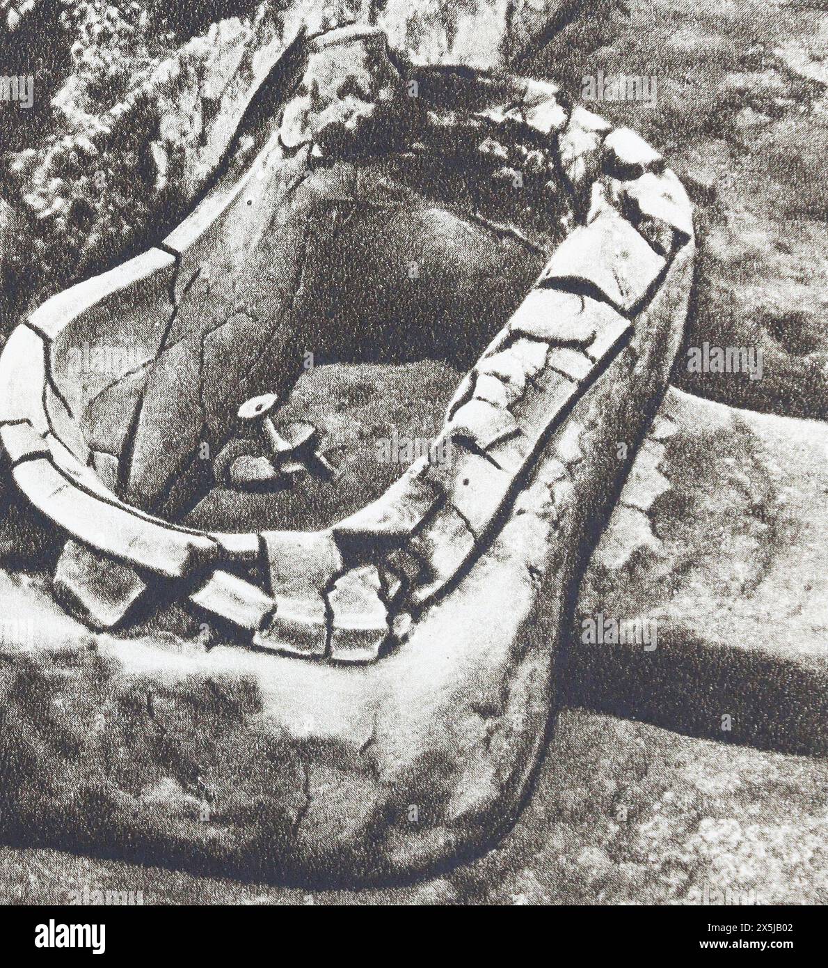 Bagno dal Palazzo di Nestor (Palazzo di Pylos). Fotografia della prima metà del XX secolo. Foto Stock