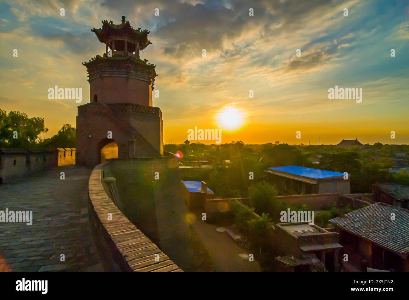 La storica città vecchia di Pingyao Ping Yao, sito patrimonio dell'umanità dell'UNESCO, Shanxi, Cina, Asia Copyright: MichaelxRunkel 1184-10998 Foto Stock