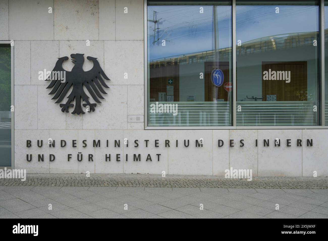 Bundesministerium des Innern und für Heimat, Zentrale, Alt-Moabit, Mitte, Berlino, Deutschland *** Ministero federale dell'interno e degli affari interni, sede centrale, Alt Moabit, Mitte, Berlino, Germania Foto Stock